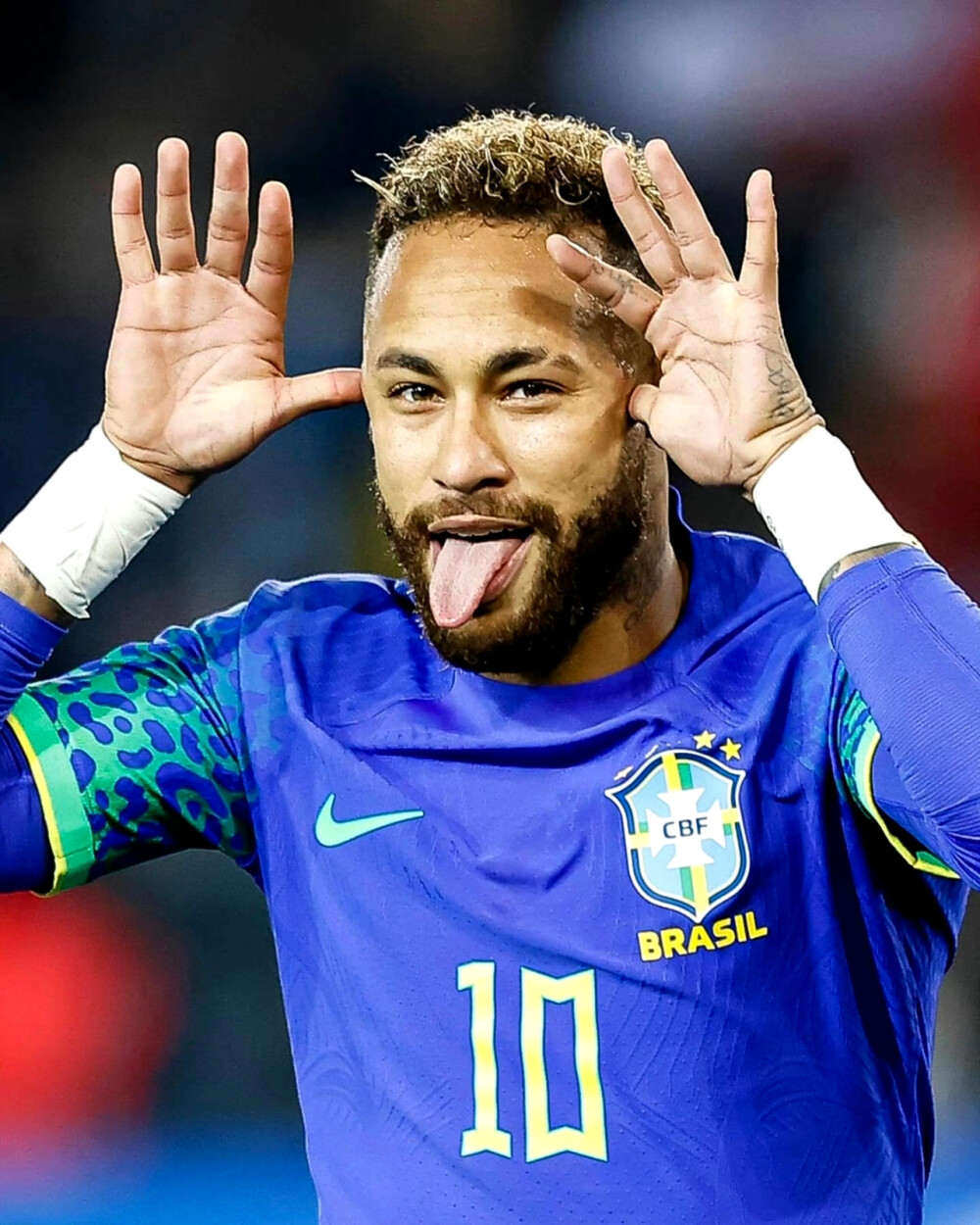 也显示了他 也显示了他