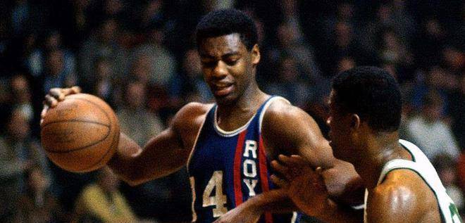 直保持着稳 直保持着稳