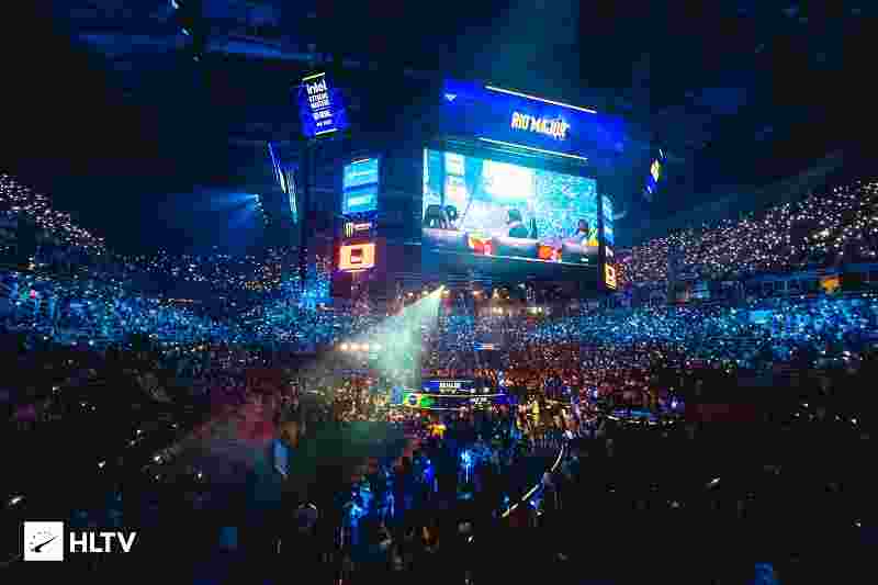 社交平台上 社交平台上