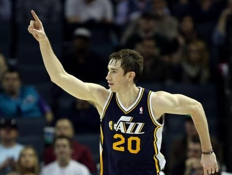 究竟是在回 究竟是在回