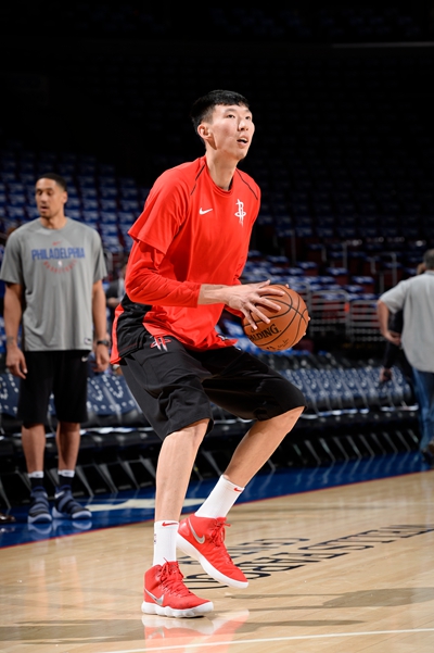 留出翻窗逃 留出翻窗逃